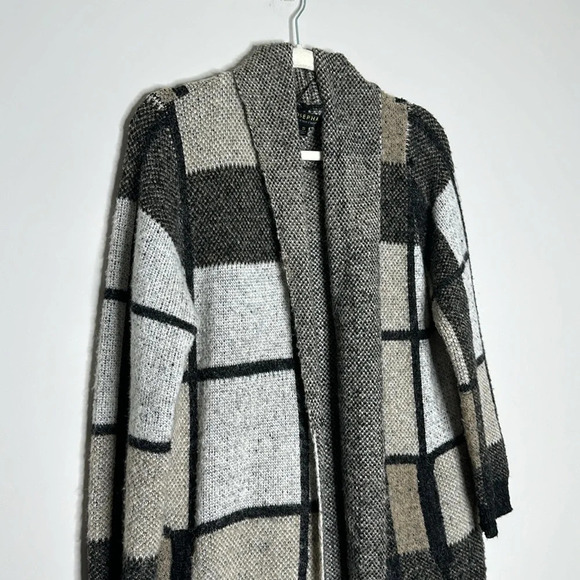 Joseph A Cardigan - Picture 5 of 11